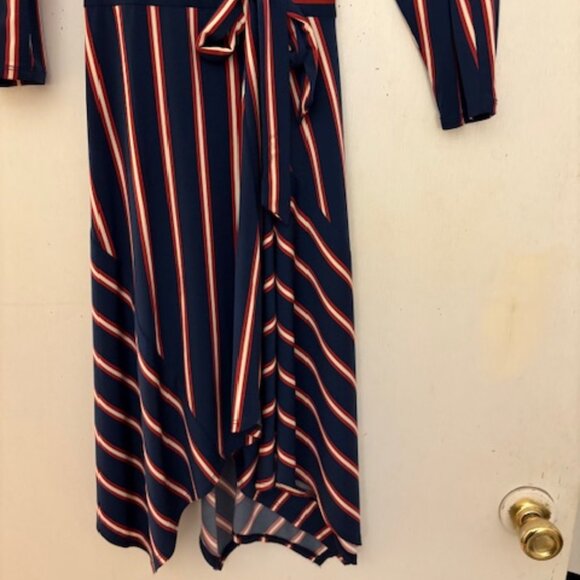 BCBG Wrap Dress, Size XS - Picture 5 of 8